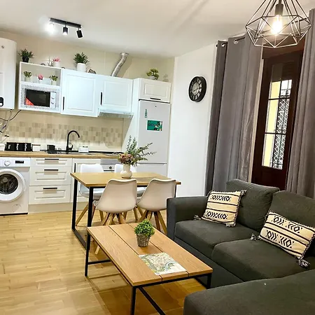 Patio Del Califa Apartment *